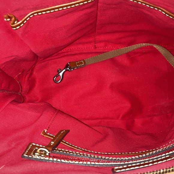 Unique Logo Dooney & Burke Purse - Picture 7 of 11